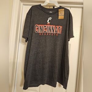 NWT Rivalry Threads Dark Gray Cincinnati Bearcats T-Shirt. Size:2XL.